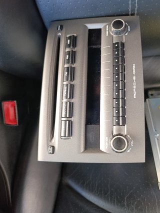 Radio Porsche CDR24, cargador de CD's y amplificad