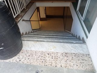 Local comercial en venta en Buñol