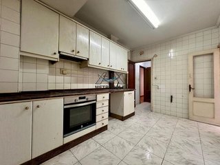 Piso en venta en Centro en Ourense