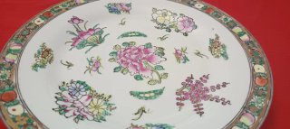 Plato decorativo cerámico floral