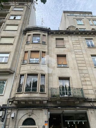 Piso en venta en Centro en Ourense