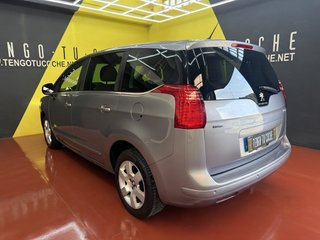 Peugeot 5008 2016