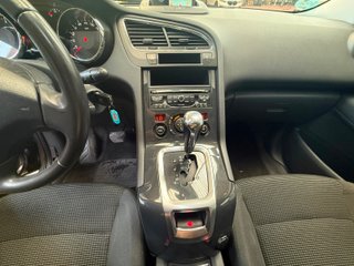 Peugeot 5008 2016