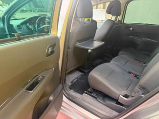 Peugeot 5008 2016