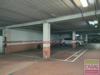 Garaje en venta en Milán - Pumarín - Teatinos en Oviedo