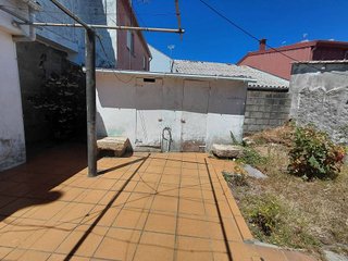 Casa adosada en venta en Grove (O)