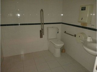 Local comercial en venta en La Laguna en Cádiz