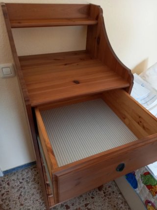 Cómoda de madera