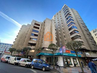Oficina en venta en Centro Ciudad en León