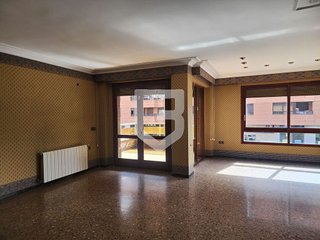 Piso en venta en Piscinas en Villarreal