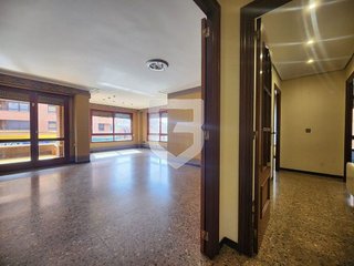 Piso en venta en Piscinas en Villarreal