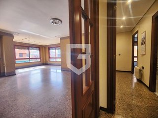 Piso en venta en Piscinas en Villarreal