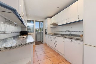 Piso en venta en Calaburra - Chaparral en Mijas
