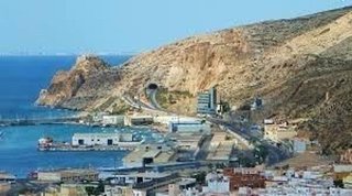 Piso en venta en La Chanca - Pescadería en Almería