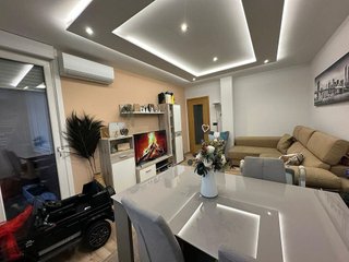 Piso en venta en As Lagoas en Ourense