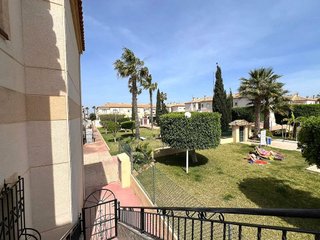 Casa en venta en Nueva Torrevieja - Aguas Nuevas en Torrevieja