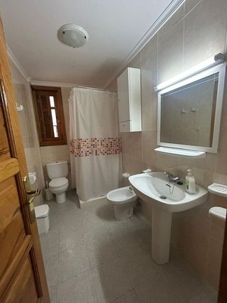 Edificio en venta en Barrio de Zaidín en Granada