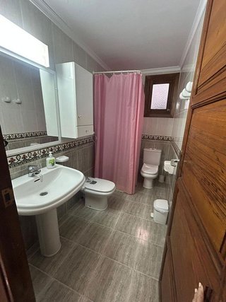 Edificio en venta en Barrio de Zaidín en Granada