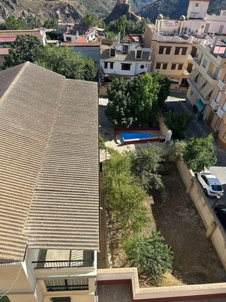 Edificio en venta en Barrio de Zaidín en Granada