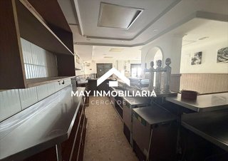 Bar en venta en Coria del Río