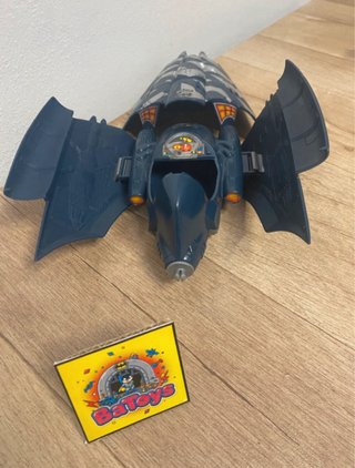 Triple Attack Jet Batman Kenner animated series