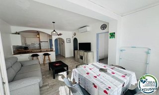 Piso en venta en Salatar en Roses