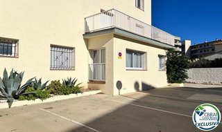 Piso en venta en Salatar en Roses