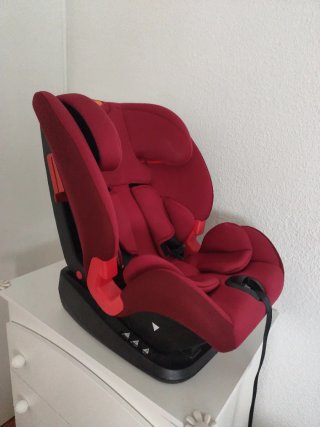 Chicco Caidera Auto Akita (Gr. 1 2 3) Rojo Pasión