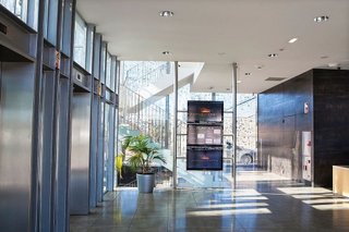Local comercial en alquiler en Miralbueno en Zaragoza