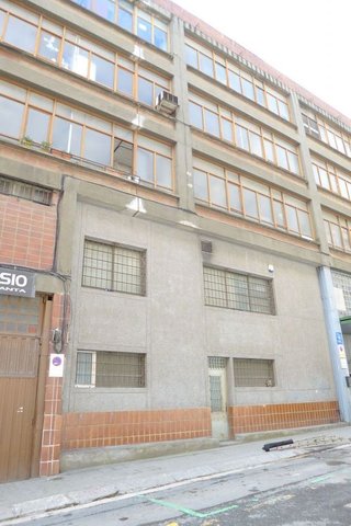 Local comercial en alquiler en Errekaldeberri - Larraskitu en Bilbao