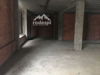 Local comercial en venta en Ponteareas