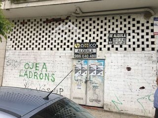 Local comercial en venta en Ponteareas
