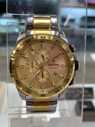 Reloj Festina Chrono Caballero plateado y Dorado