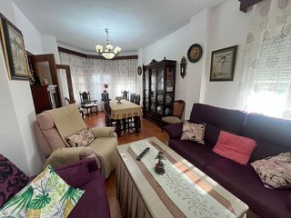 Chalet en venta en Pilas