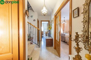 Casa pareada en venta en Residencial Triana - Barrio Alto en Gabias (Las)