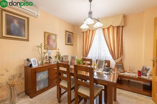 Casa pareada en venta en Residencial Triana - Barrio Alto en Gabias (Las)
