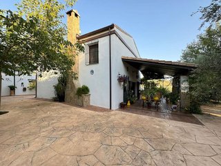 Chalet en venta en Ctra. Circunvalación - La Magdalena en Jaén