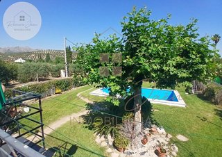 Chalet en venta en Jaén