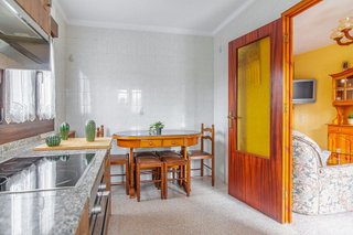 Casa adosada en venta en Proaza