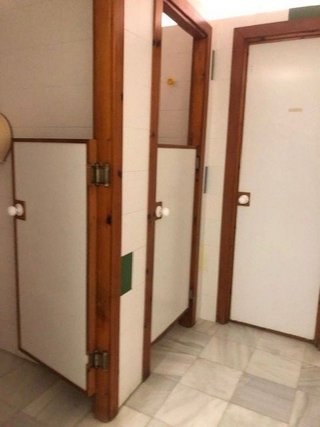 Local comercial en alquiler en Crevillet - Pinar Alto en Puerto de Santa María (El)