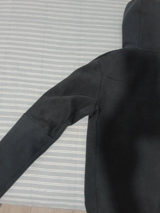 Nike Tech Fleece Sudadera Negra con Capucha
