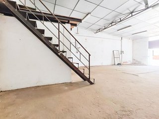 Nave industrial en venta en Argamasilla de Calatrava