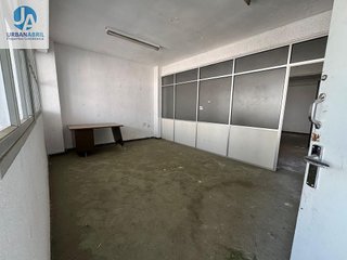 Edificio en venta en Fraternidad en Elda