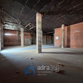Local comercial en venta en Portillejo - Valdegastea en Logroño