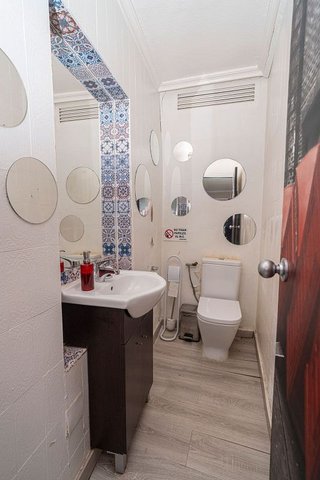 Local comercial en venta en Centro Ciudad en Linares