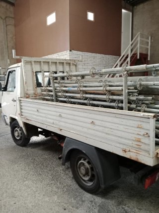 Nissan Trade 2000