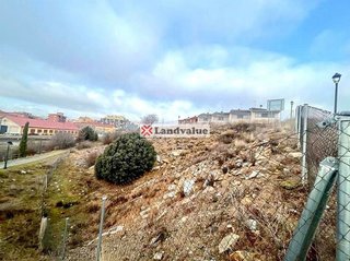 Terreno en venta en Hervencias en Ávila
