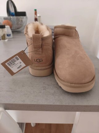 Botas UGG Beige Originales Talla 40