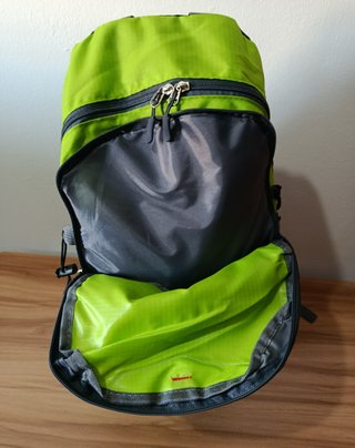 Mochila senderismo 35L verde nueva