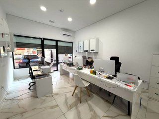 Local comercial en venta en Pryconsa - Poligono Europa en Alcalá de Henares